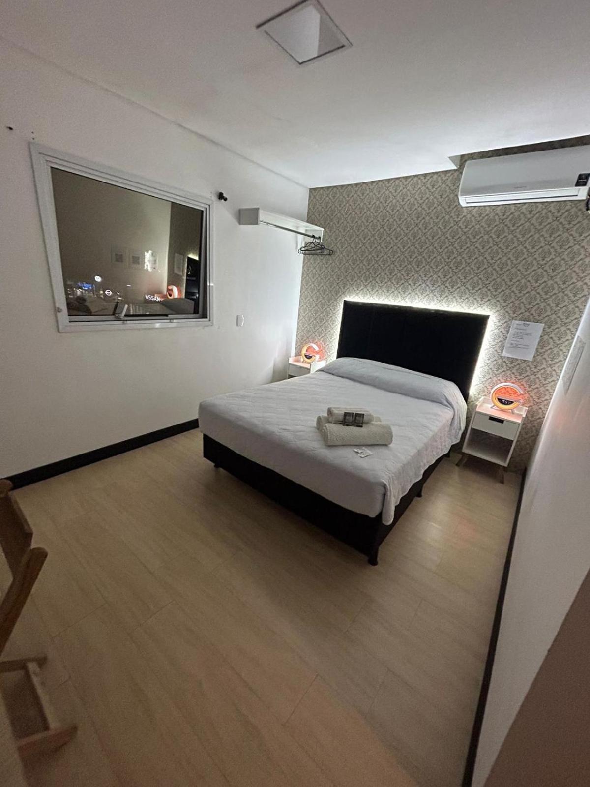 55 Smart Hotel Joinville Exteriör bild